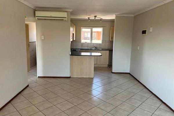 This apartment is situated in onverwacht, close to the college. It offers 2 spacious ...