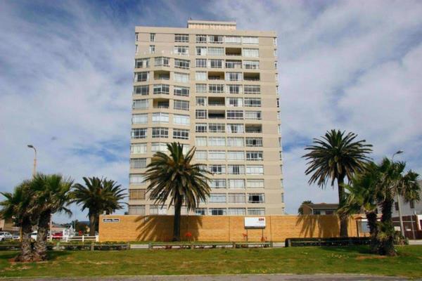 At a top Summerstrand address, and with stunning sea and suburb views, this studio ...