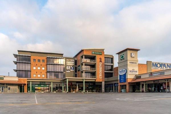 Excellent opportunity to rent this 449 square meter office space at The Crossing Shopping Centre in Nelspruit at a competitive ...