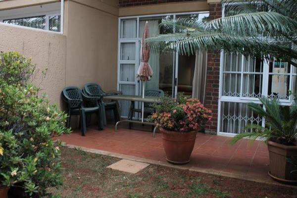 The 109 square meter ground floor apartment is located close to Bedford Center and can ...