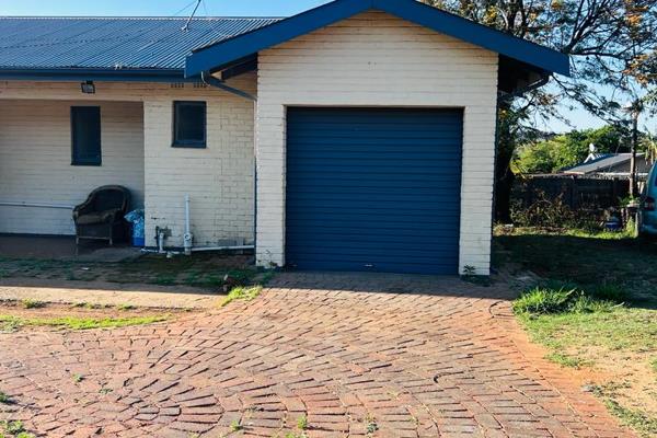 Beautiful 3 Bedrooms house to RENT in KWAGGASRAND PRETORIA WEST.

This neat beautiful property is immediately available. It is easily ...