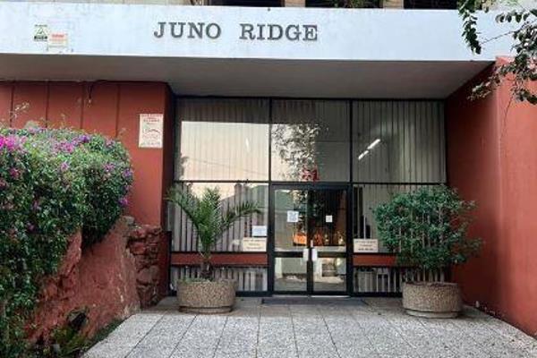 Juno Ridge, Kensington, flat for sale with three bedrooms and two bathrooms.

Situated ...