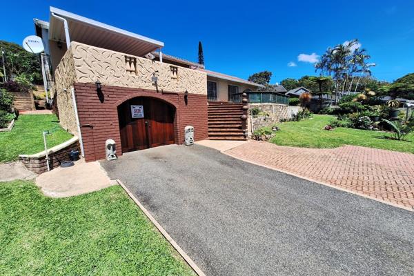 This immaculately maintained family home has just hit the market. Situated in the ...