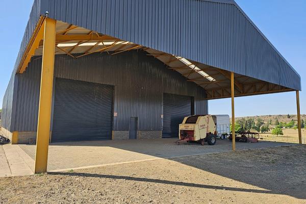 This neat warehouse is situated on a small holding minutes from Bethlehem.
The concrete floor and high roof clearance makes this ...