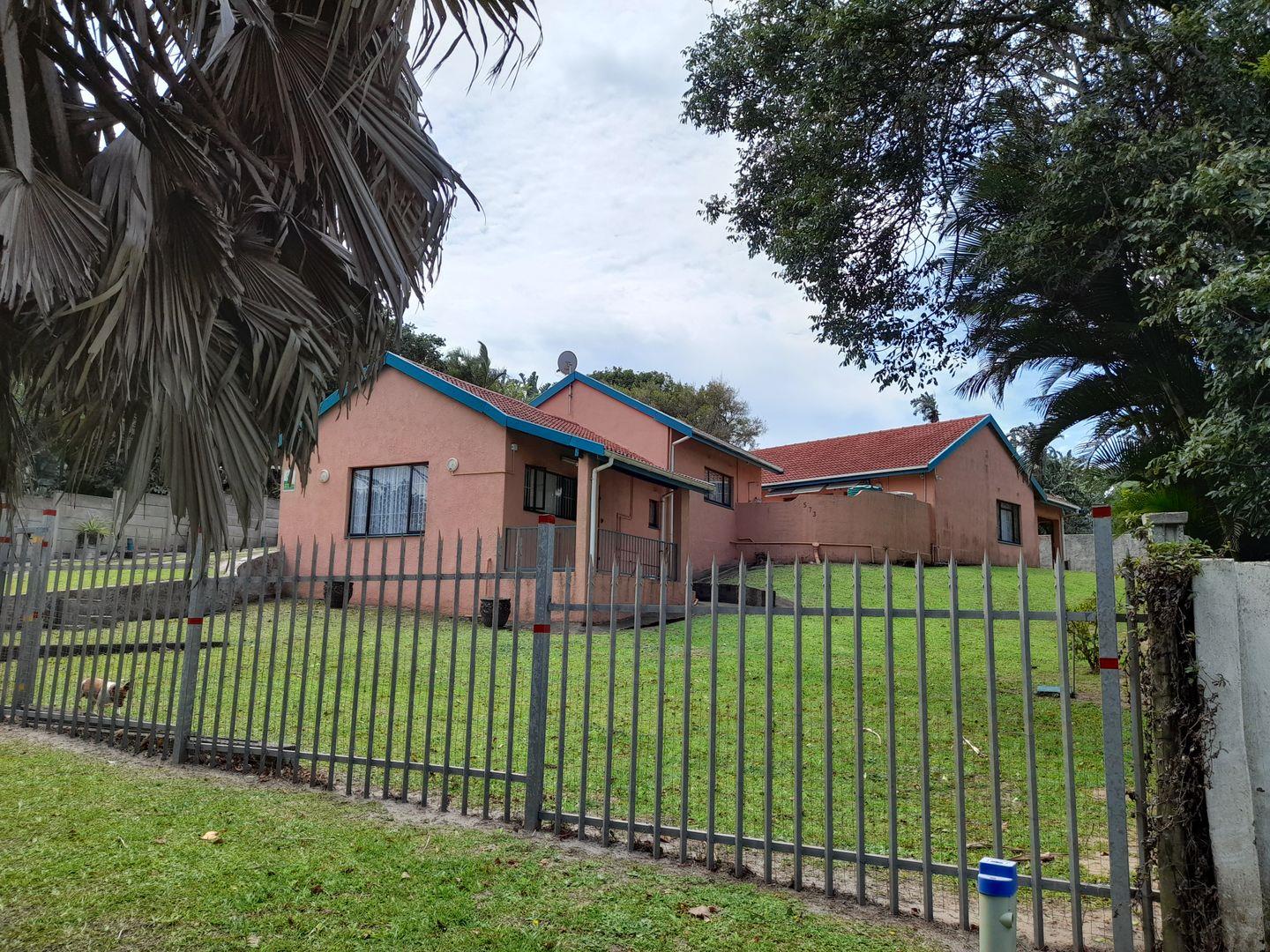 4 Bedroom House for sale in Port Edward P24113564906