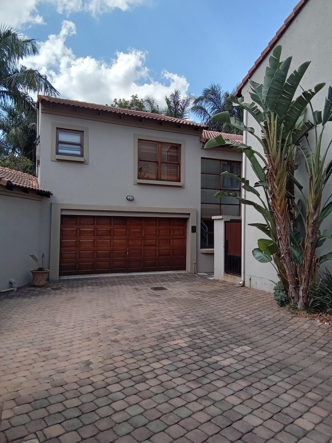 Woodhill Golf Estate Property Townhouses for sale in Woodhill Golf Estate