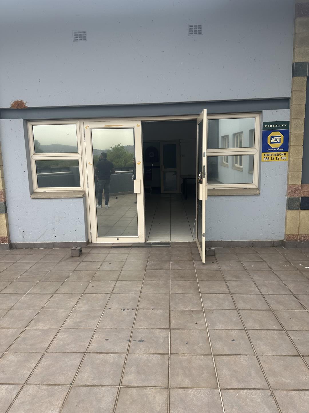 Commercial property to rent in Honeydew Ridge 1 Of Paul Kruger Avenue