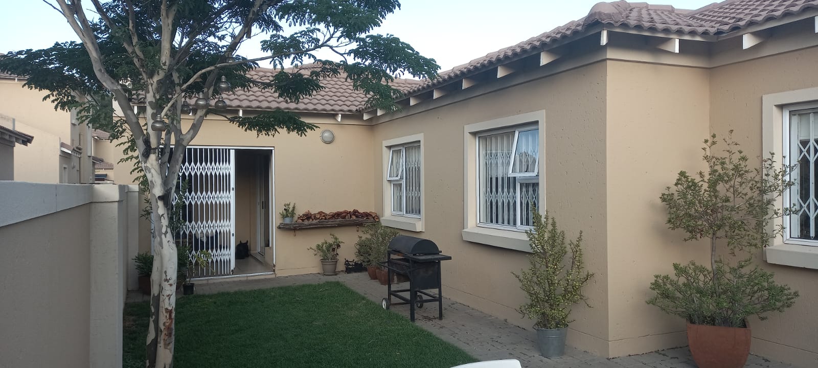 3 Bedroom House for sale in Pomona P24113614140