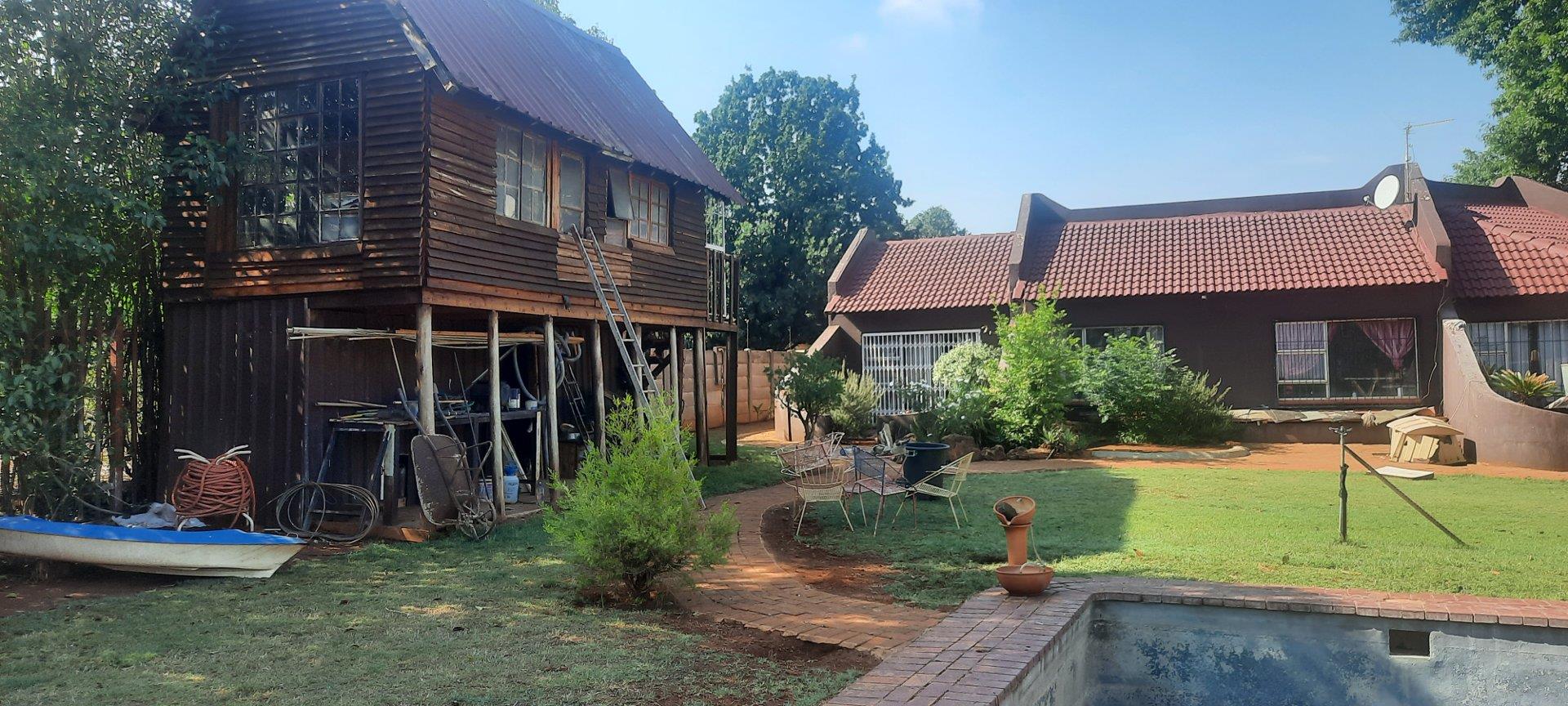 3 Bedroom House for sale in Henley On Klip P24113572639