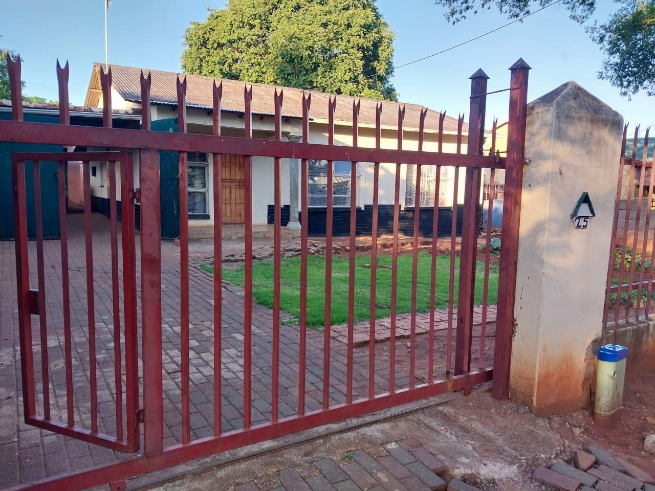 3 Bedroom House for sale in Danville Danville 67 P24113575847