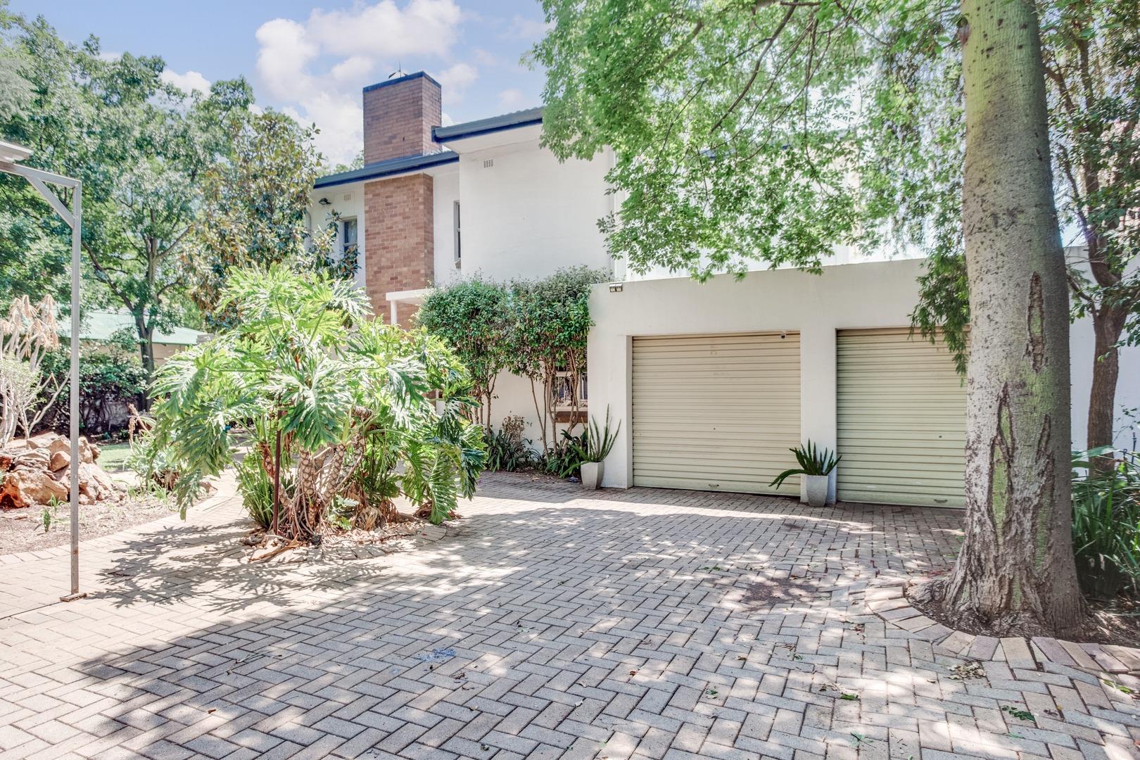 Linden Property Property and houses for sale in Linden