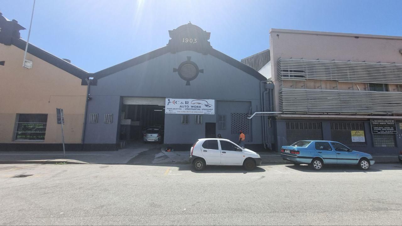 Industrial property to rent in Port Elizabeth Port Elizabeth