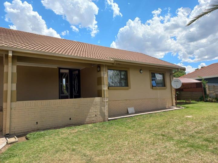 Listing number: P24-113579614, Image number: 3