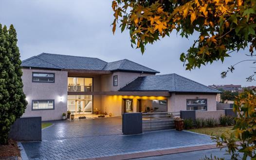 4 Bedroom House for sale in Blue Valley Golf Estate