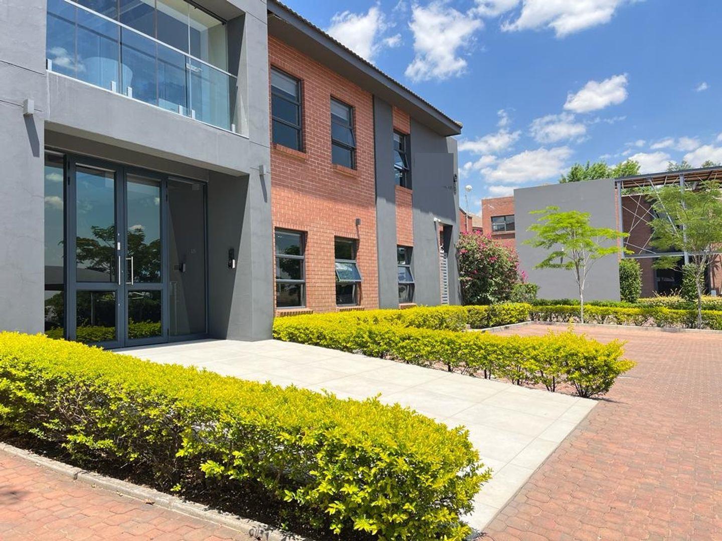 Commercial property for sale in Fourways 1 Waterford Office Park, 1