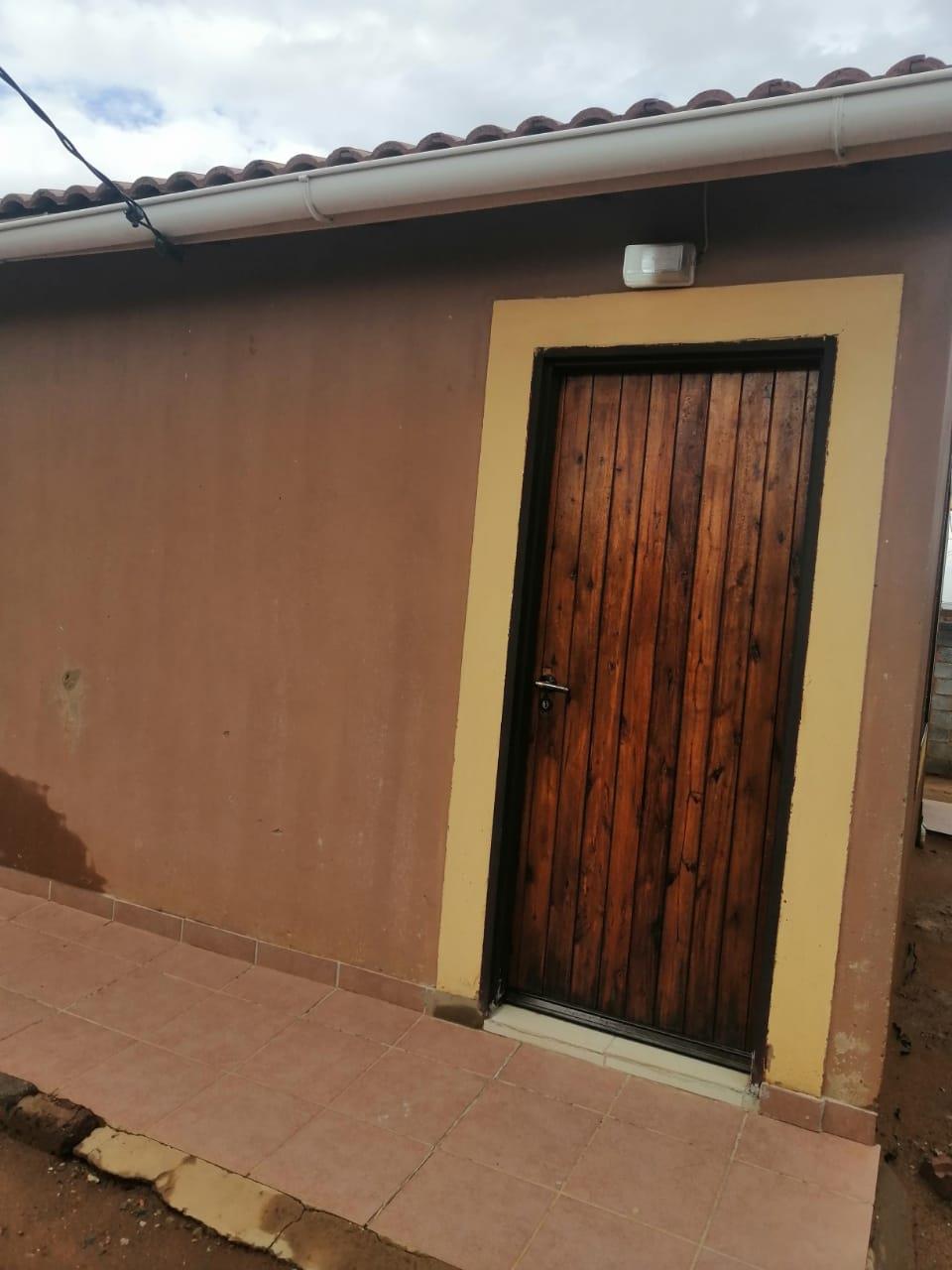 2 Bedroom House for sale in Lawley P24113591227