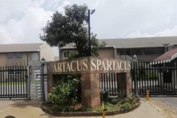 3 Bedroom Lock Up and Go Unit at Spartacus secure Estate. Situated in Boksburg North ...