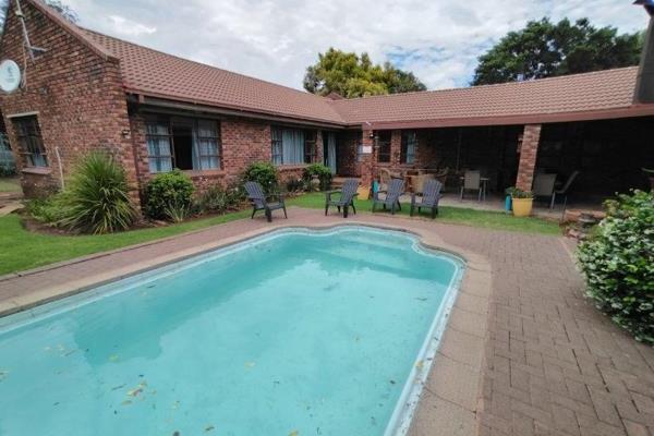 This gem has a great variety of accommodation available and can be bought as a going concern.  The established Guesthouse is ideally ...