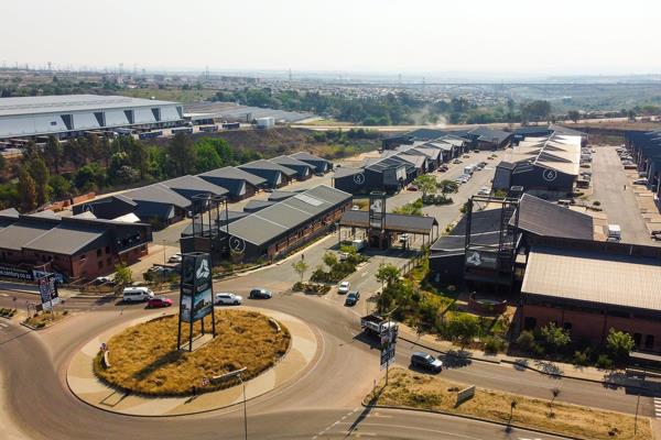 Premium offices, showrooms and warehousing to let at Riversands Outlet Park

•	Located ...