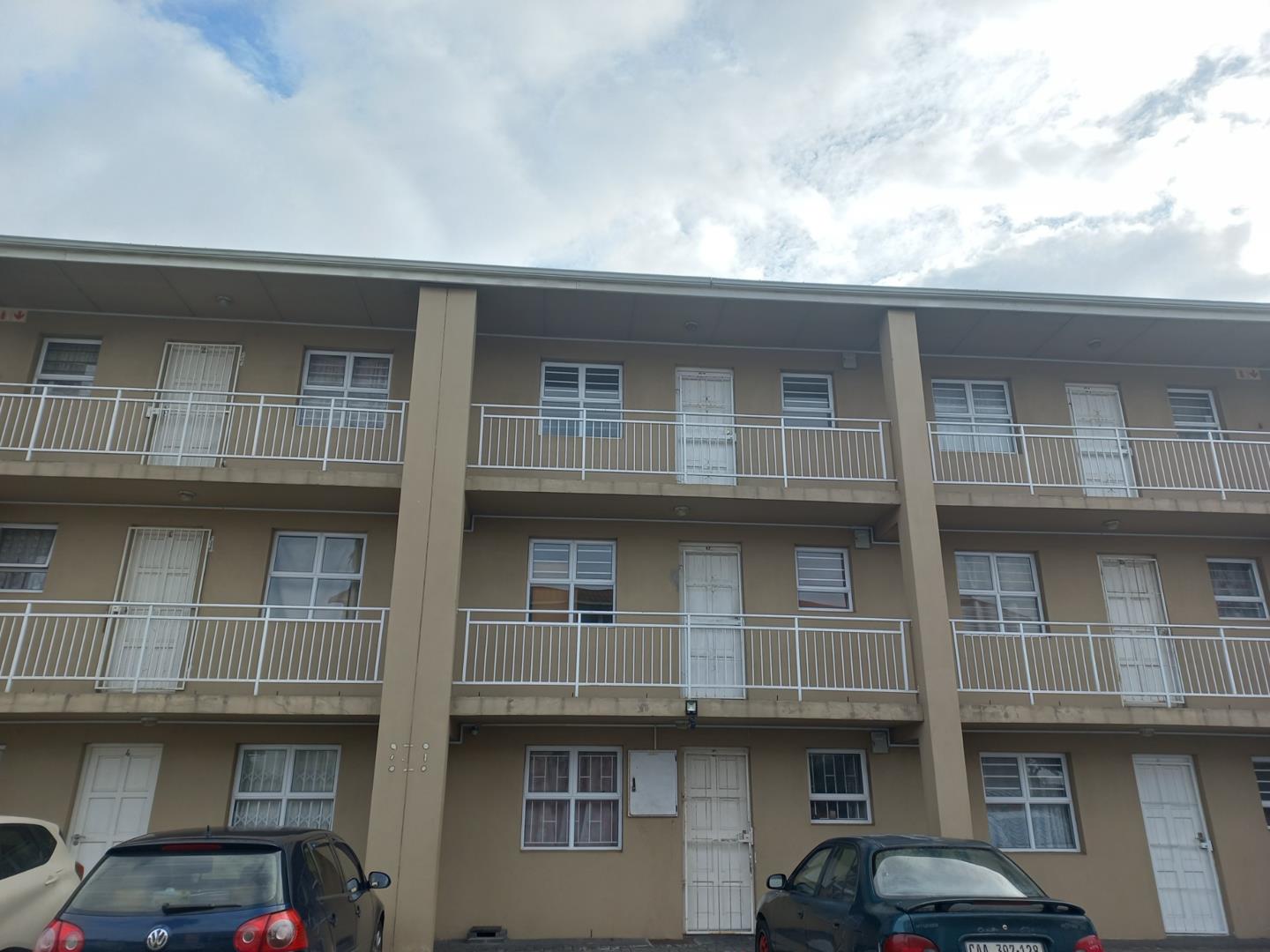 Parow Central Property Apartments / flats to rent in Parow Central