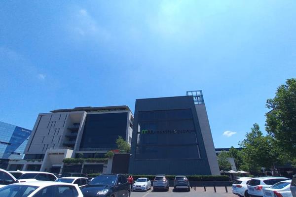 Central square | 265 square meter office to let | menlyn | aramist avenue | ...