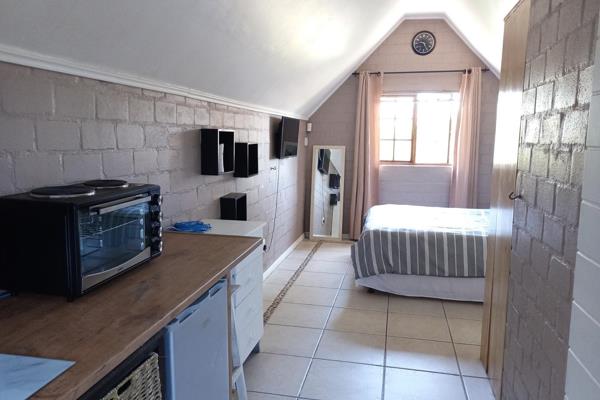 Neat bachelor apartment, furnished and with all items needed to make this a comfortable home.

Situated on a large property with plenty ...