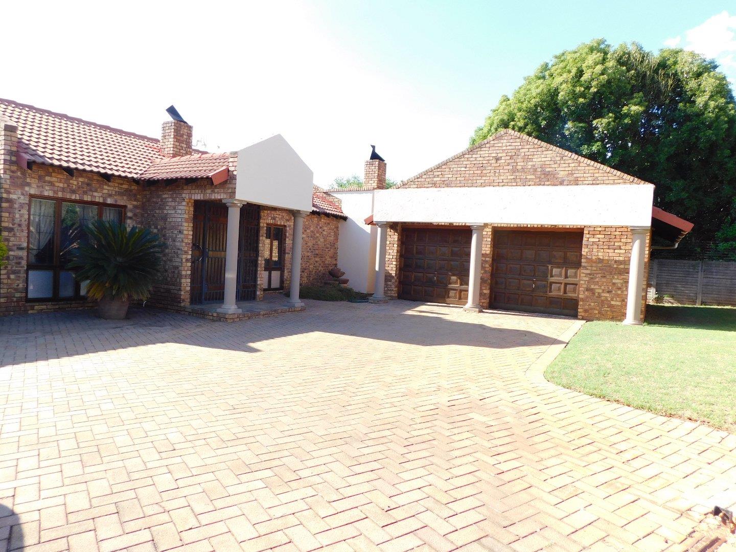 Pierre Van Ryneveld Property Property and houses for sale in Pierre