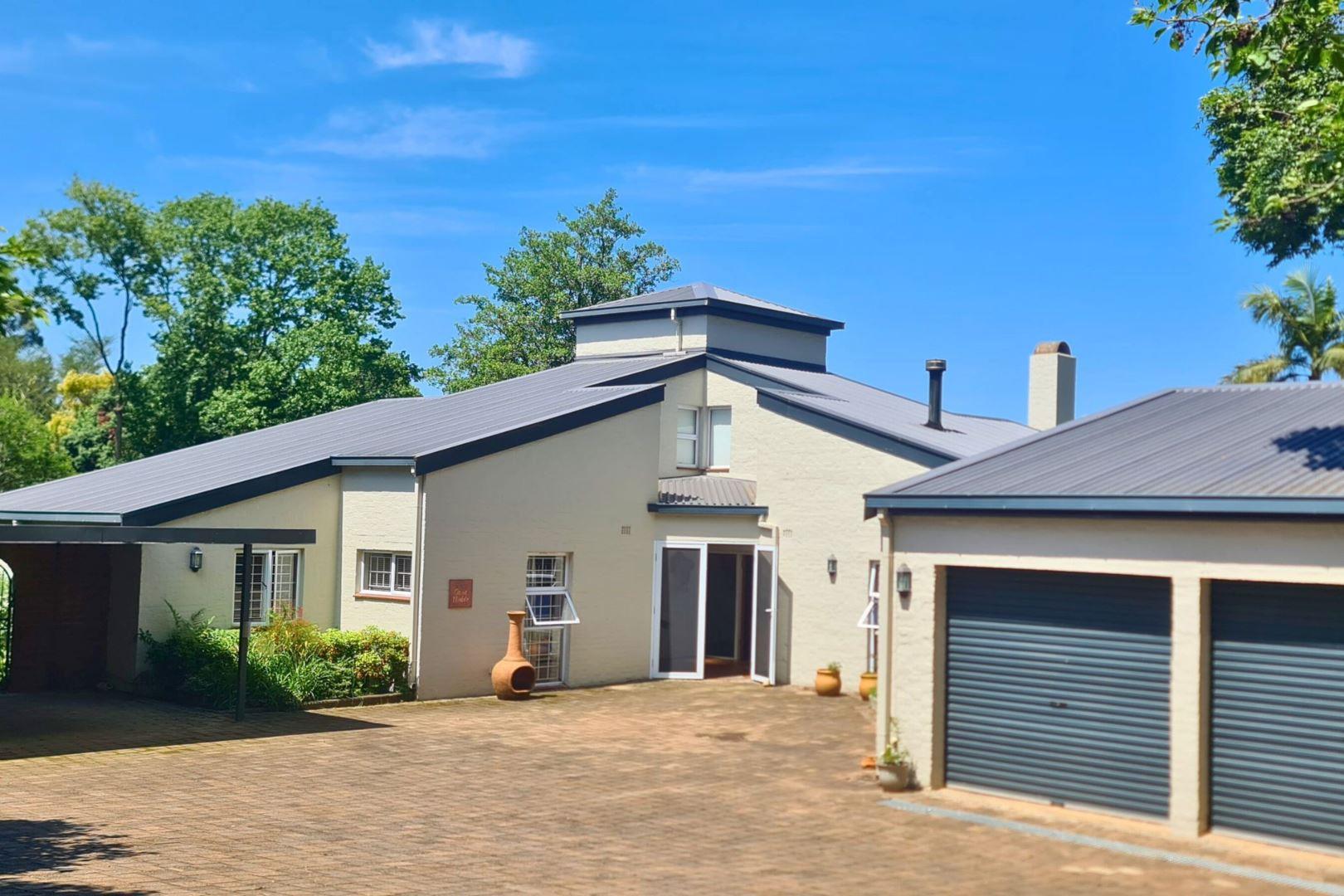 4 Bedroom House for sale in Hilton Central P24113604424