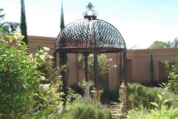 Explore a prime investment opportunity at Muldersdrift Guest House, strategically ...