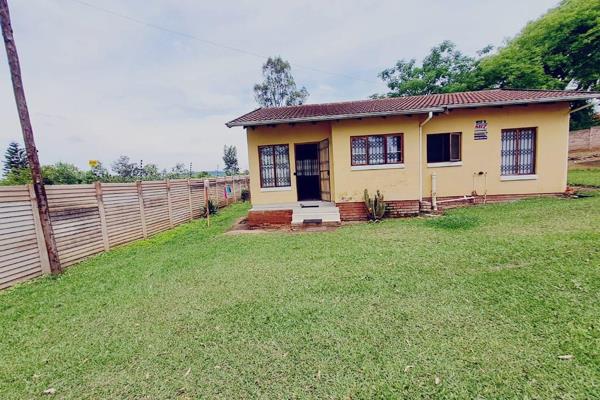 The perfect home in small gated community.


The suburb is known for its spacious living and closeness to schools and tertiary ...