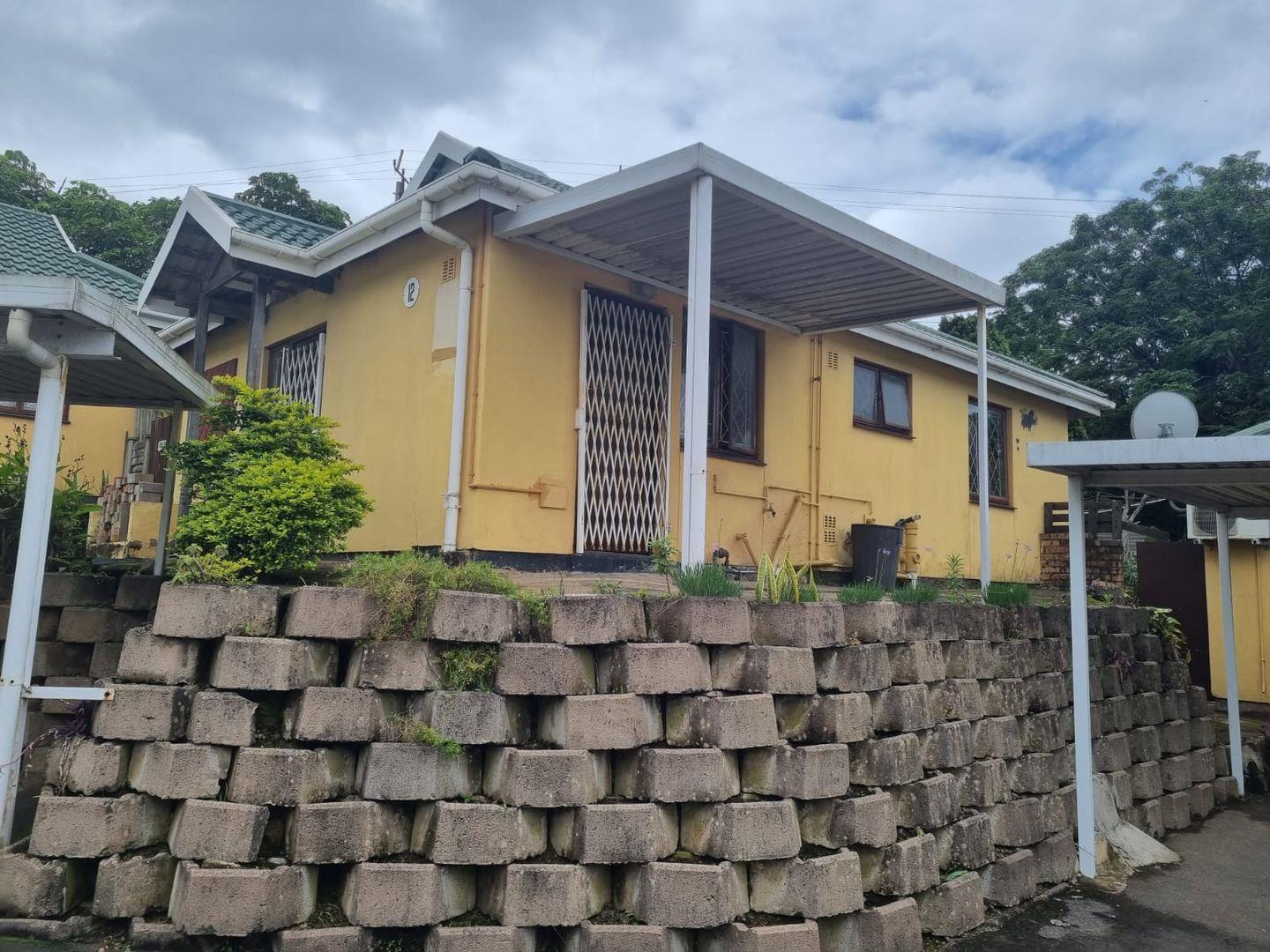 2 Bedroom Townhouse for sale in Bellair P24113618196