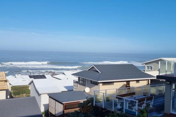 Welcome to your dream coastal retreat in the heart of Buffalo Bay – a multi-level ...