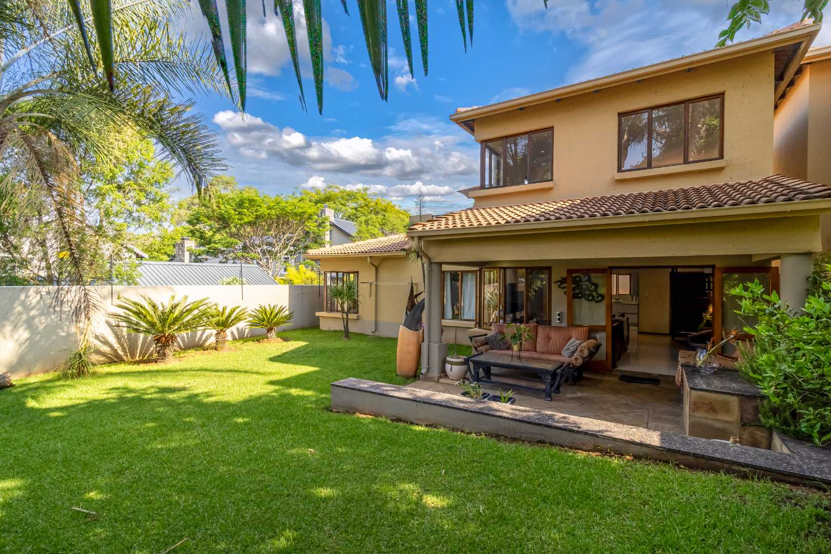 3 Bedroom Townhouse for sale in Rivonia - P24-113620169