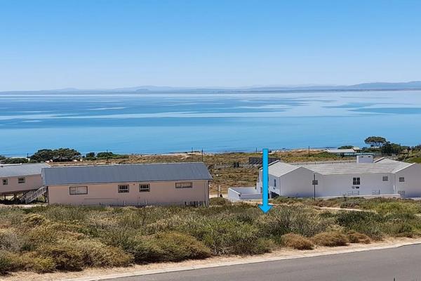 This vacant land in the St Helena Views Estate not only offers peaceful living with an astonishing Atlantic Ocean view but also a sound ...