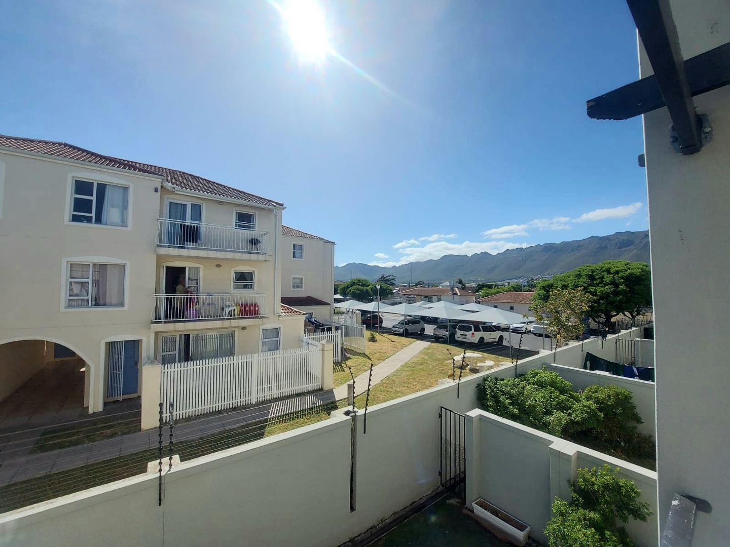 Gordons Bay Central Property Property and houses for sale in Gordons Bay Central Property24