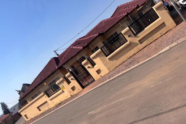 Here’s a beautiful and well maintained 3 bedroom house for sale in Mamelodi. A good family home but if you want to rent it out, it has ...