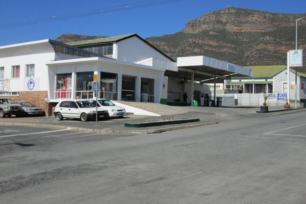 Petrol Station Piketberg.  Non franchise, no, branding, no supplier contracts, meaning a ...