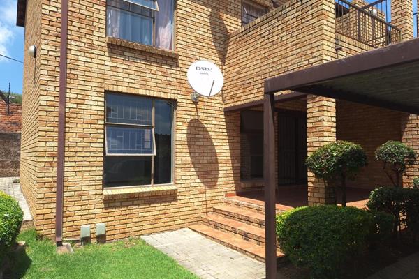 This affordable apartment in Blackheath is situated in well maintained and established ...