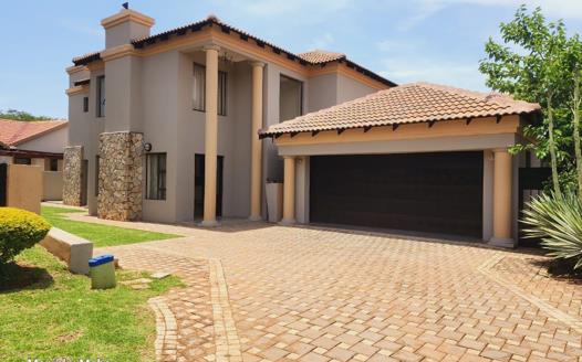 5 Bedroom House for sale in Silver Wood Estate