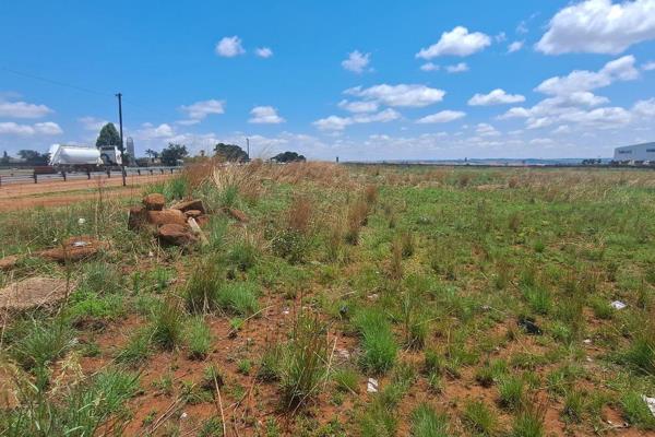 Introducing a prime opportunity for industrial development in the heart of Middelburg Central, Middelburg. This expansive vacant land ...