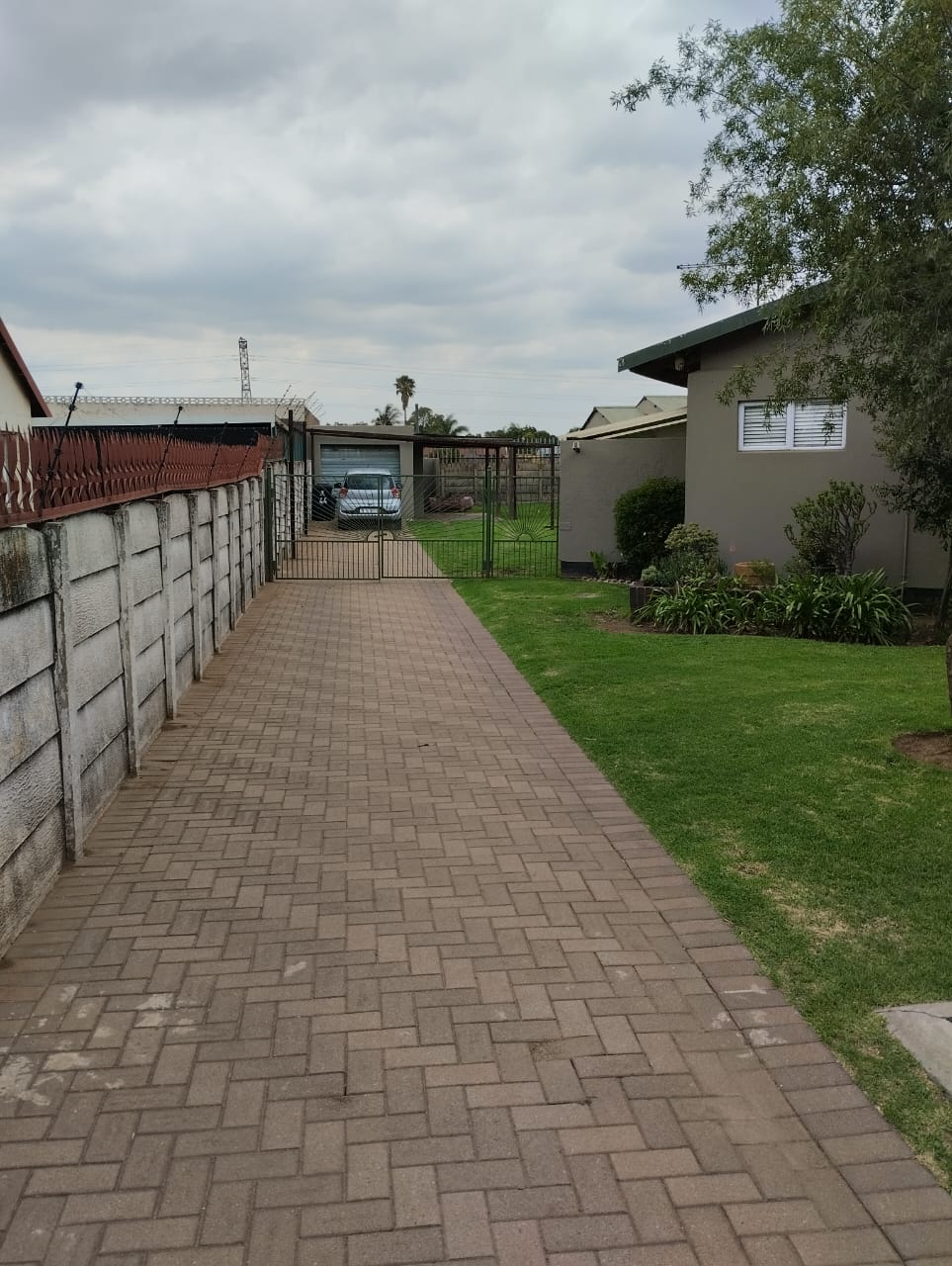 3 Bedroom House for sale in Van Dyk Park P24113655462