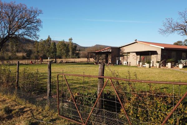 Nestled in the heart of the picturesque Modimolle region, this enchanting farm offers a unique blend of tranquility, functionality, and ...