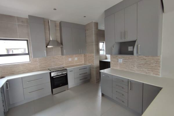 No transfer duty!

No transfer costs for buyers!
Brand new house!

Brand New 4 Bedroom House in Thatchfield Security Estate.   Offers ...