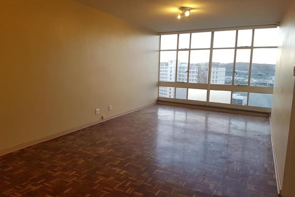 What more could you ask for?.. A View!!
This apartment has it all.
Entrance Hall to ...