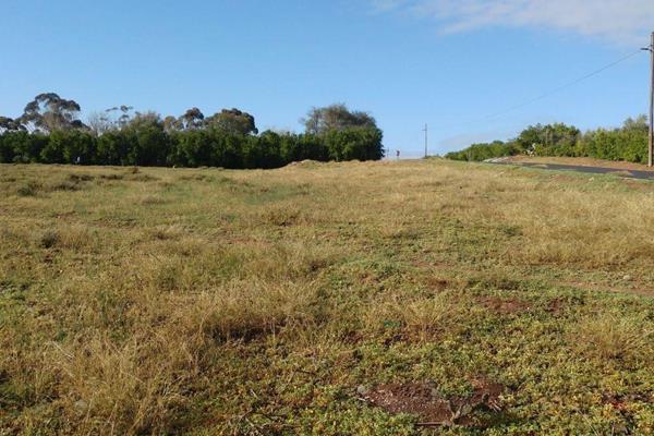 Investment Opportunity in the quietness of Koringberg with surrounding Wheatfields.&#160; Koringberg is Centrally located between ...