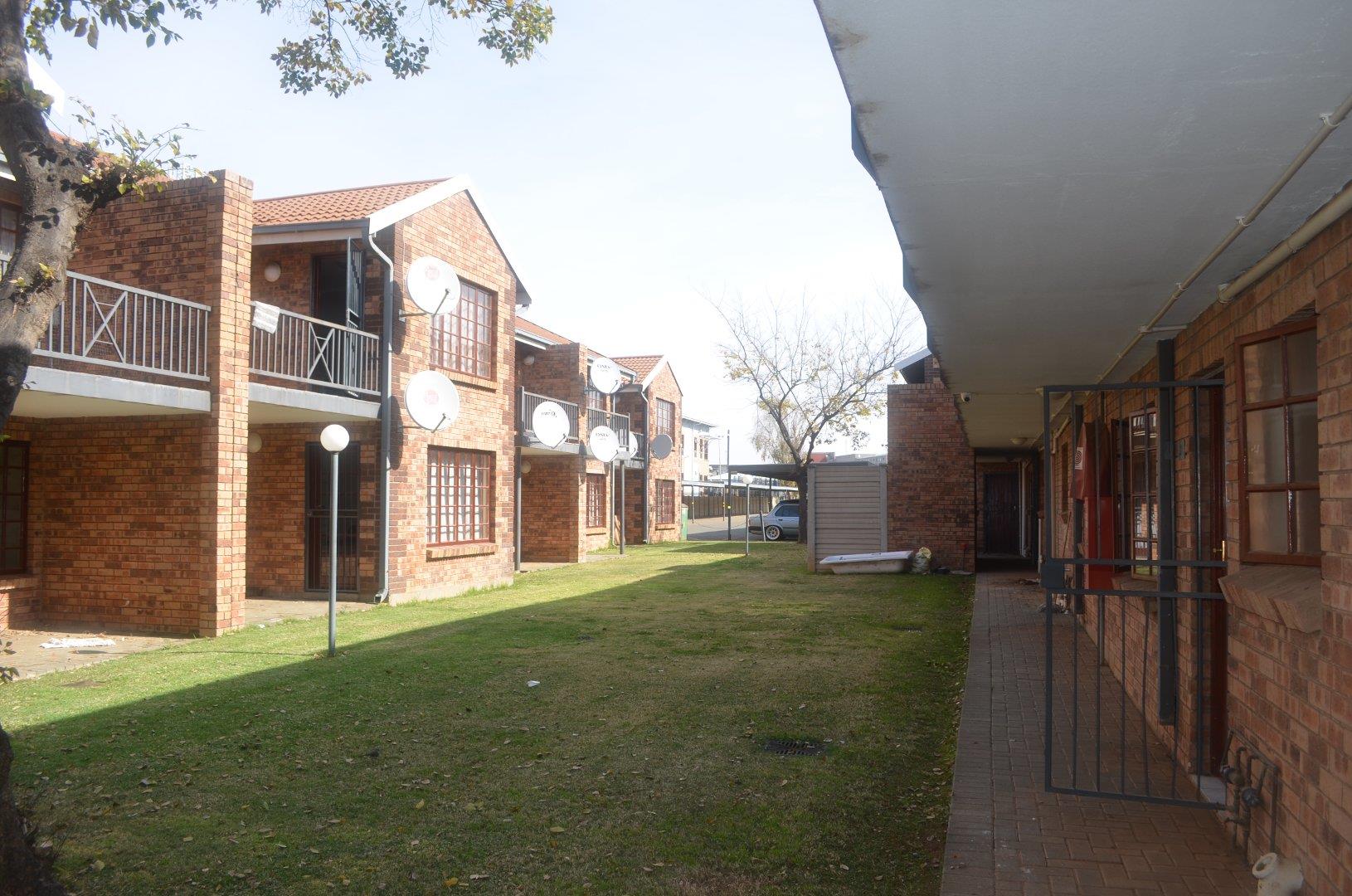 Brandwag, Bloemfontein Property Apartments / flats to rent in