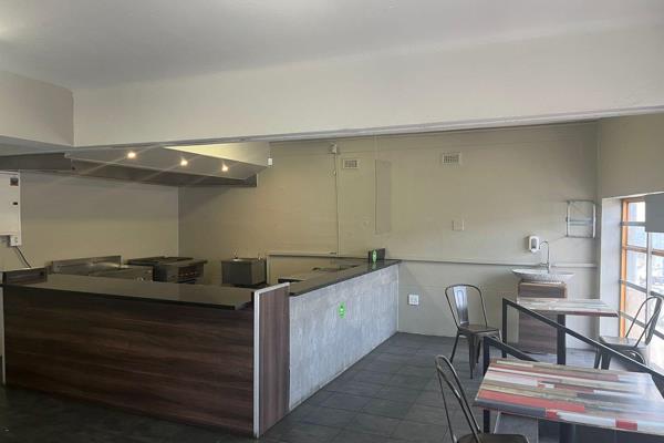 Shop/retail space available on one of the most busiest roads in Pretoria, Steve Biko. ...