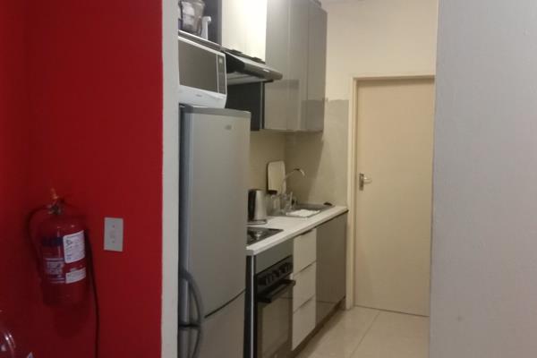 Here is an affordable 39 m&#178;, 2-bedroom apartment with a carport.
Moden upgraded well maintained 2-bedroom apartment for sale, a ...