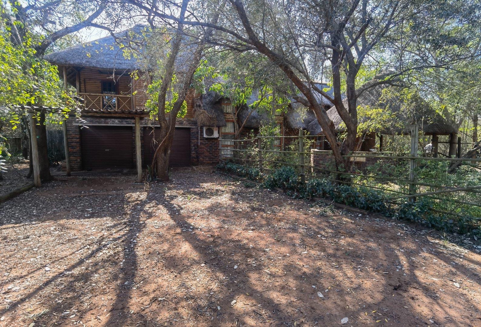 3 Bedroom House for sale in Marloth Park P24113671180