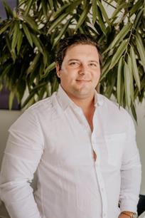 Agent profile for Louis van Zyl